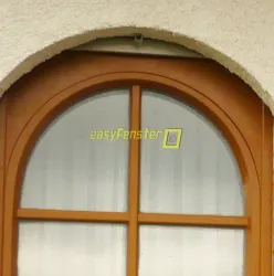 Verkleidung Rundbogenfenster