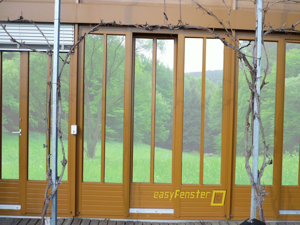 Aluverkleidungen schützen dauerhaft Fensterelement aus Holz