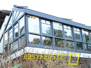 Wintergarten Holz streichen, alternativ eine Aluverkleidung